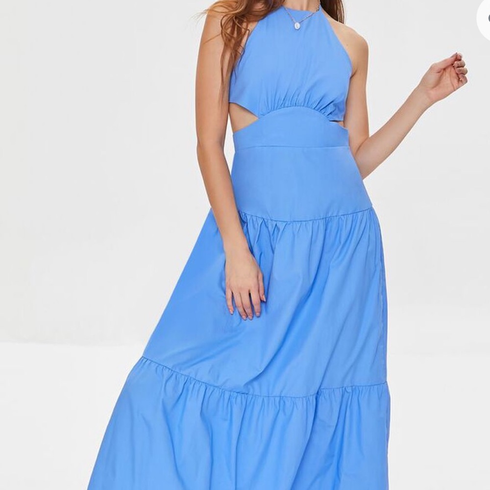 Poplin maxi dress with tie back!